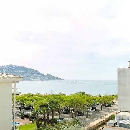 V012 - Maritim -