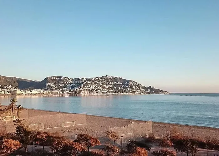 V012 - Maritim - * Rosas